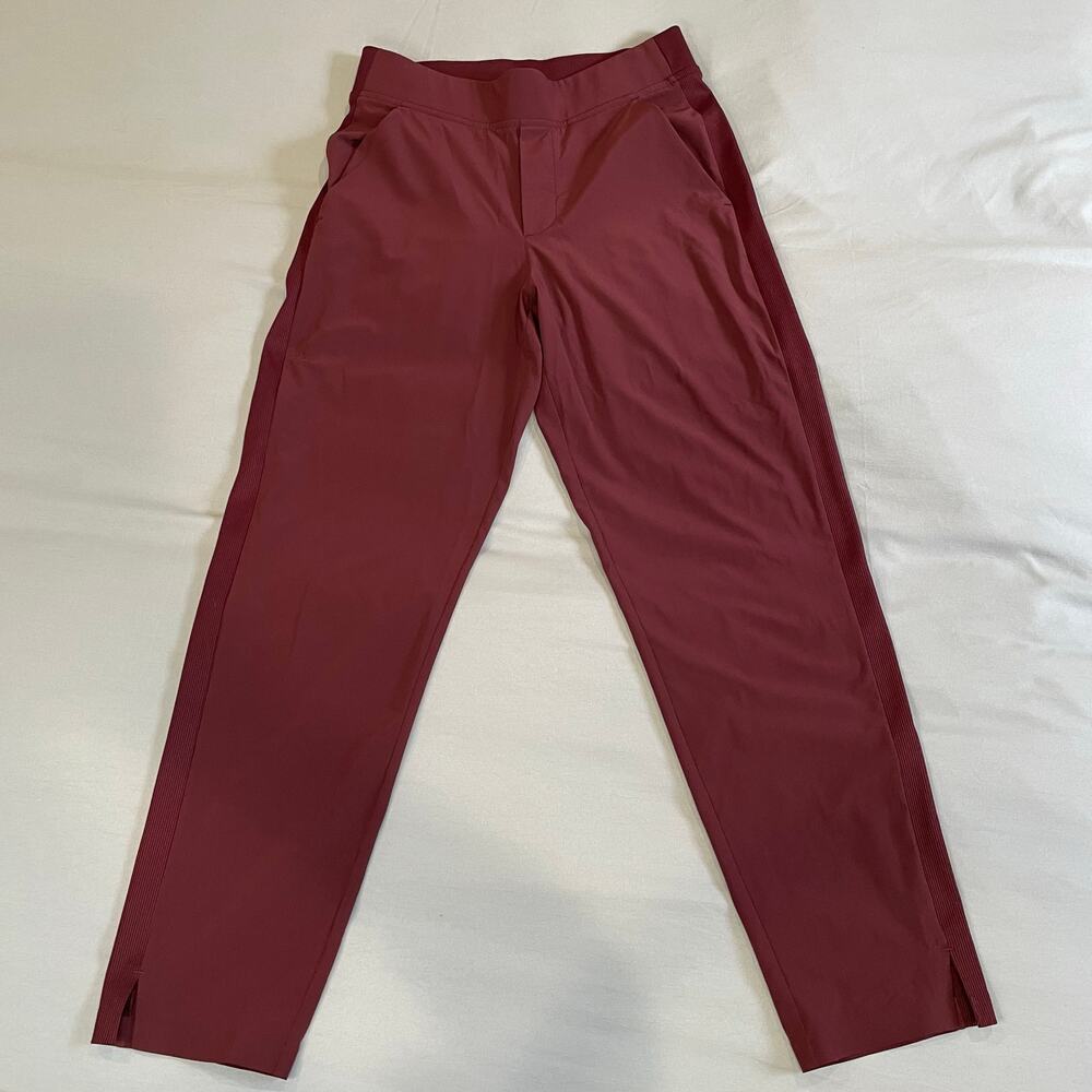 Athleta Women’s Pants Burgundy Size 2